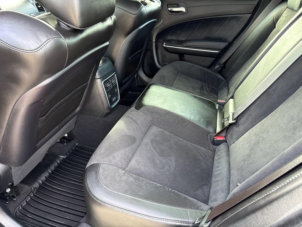 Used 2022 Dodge Charger Scat Pack RWD image 16