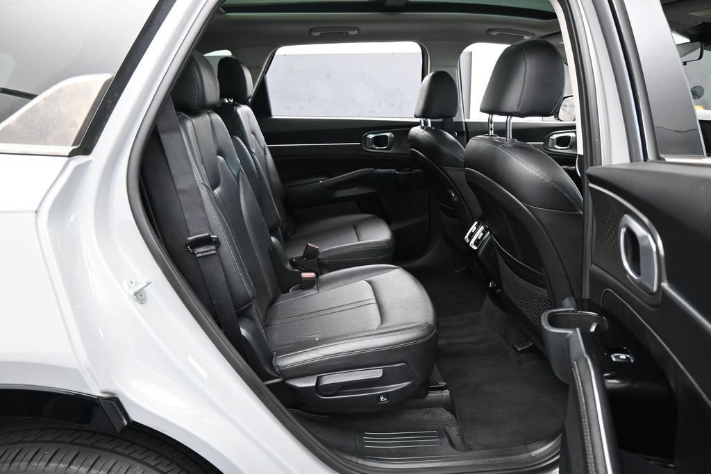 Used 2022 Kia Sorento SX AWD/4WD image 41