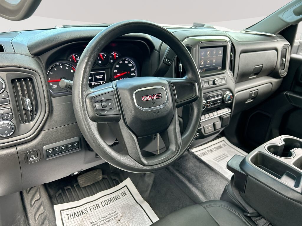 Used 2023 GMC Sierra 3500 Pro w/ Convenience Package AWD/4WD image 15