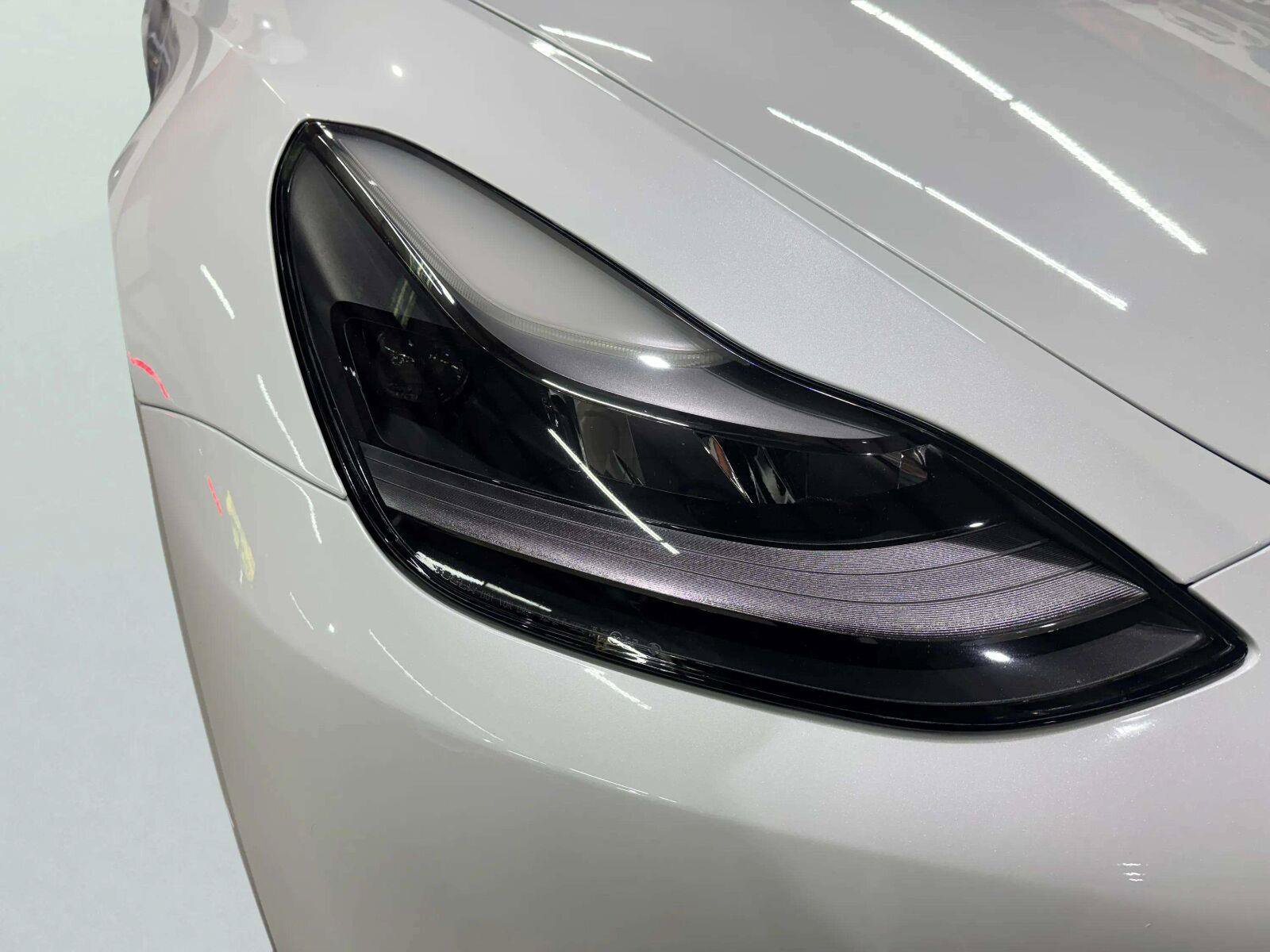 Used 2022 Tesla Model Y Performance AWD/4WD image 11