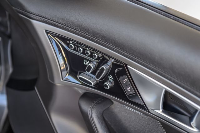 Used 2016 Jaguar F-TYPE Convertible RWD image 51