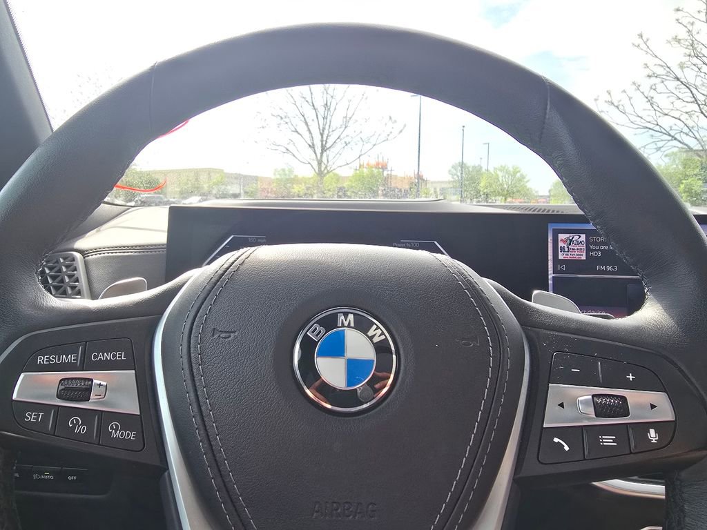 Used 2024 BMW X5 xDrive40i w/ Premium Package image 29