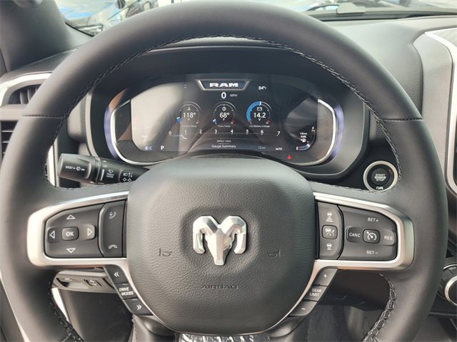 New 2026 RAM 1500 4x4 Crew Cab image 31