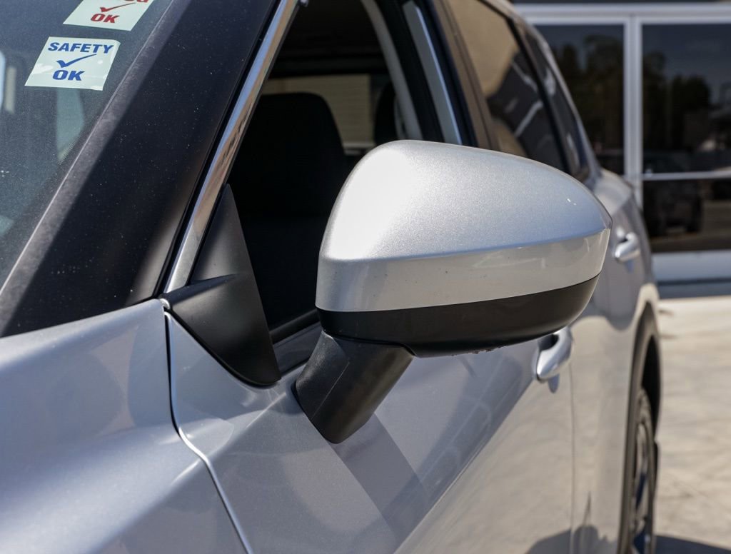 Used 2024 Nissan Rogue SV FWD image 12