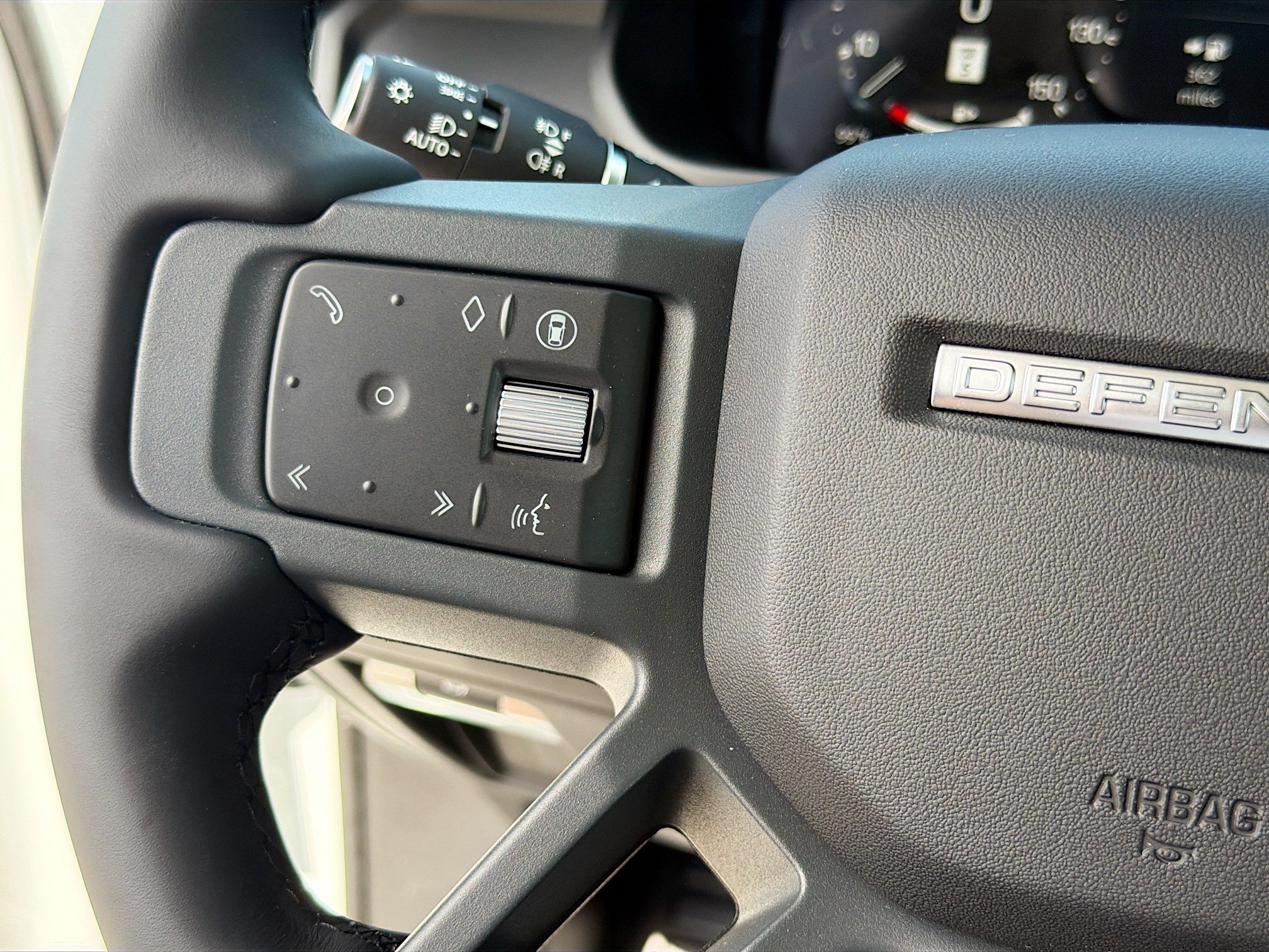 New 2026 Land Rover Defender 130 S AWD/4WD image 38