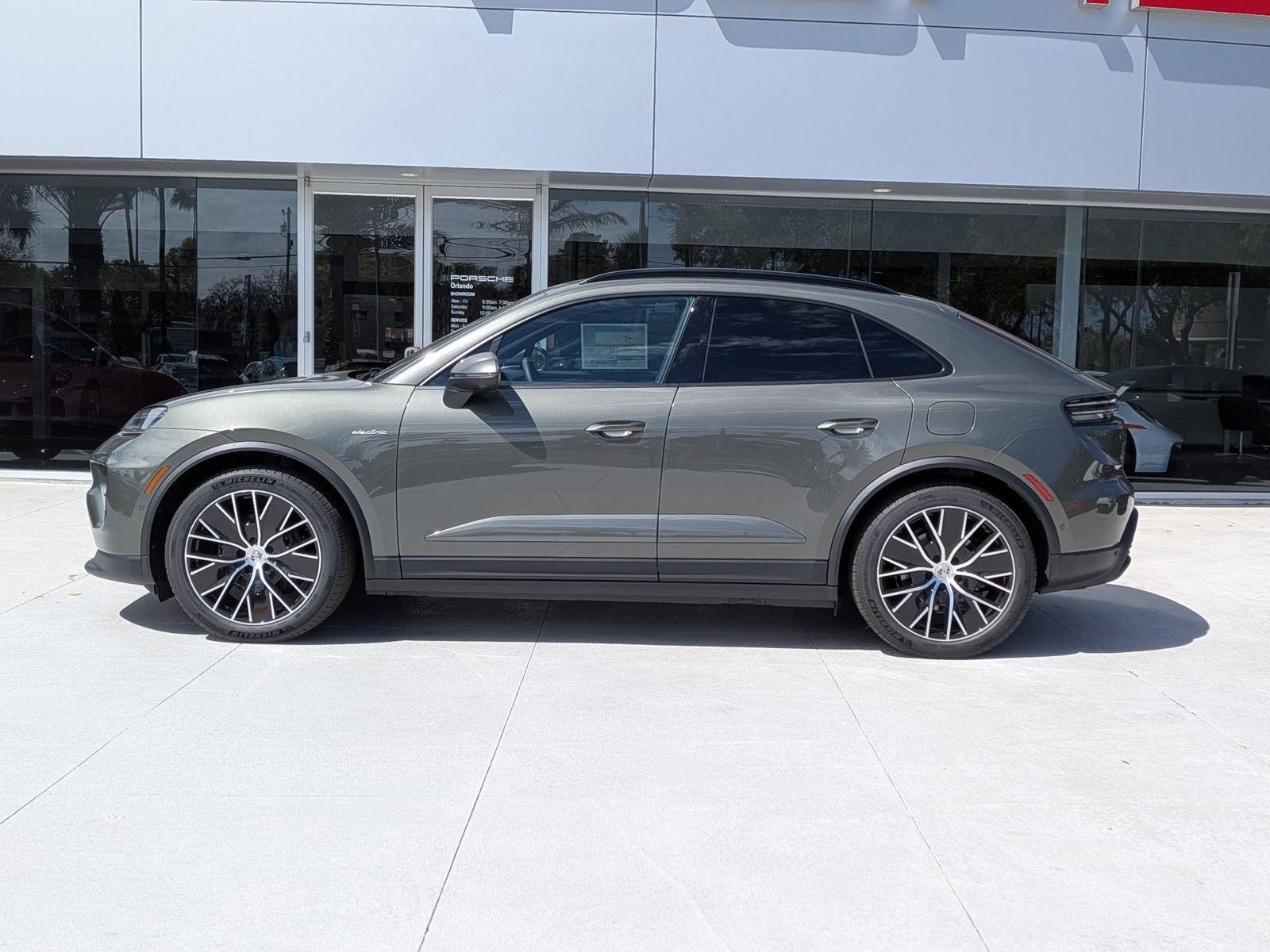 New 2026 Porsche Macan Electric image 2