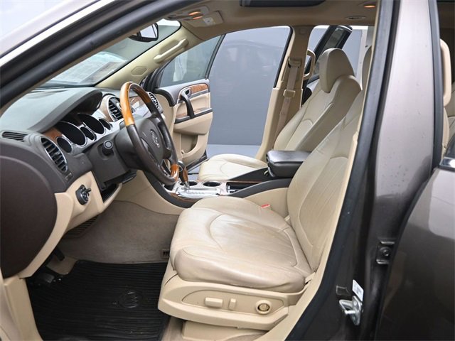 Used 2011 Buick Enclave CXL image 10