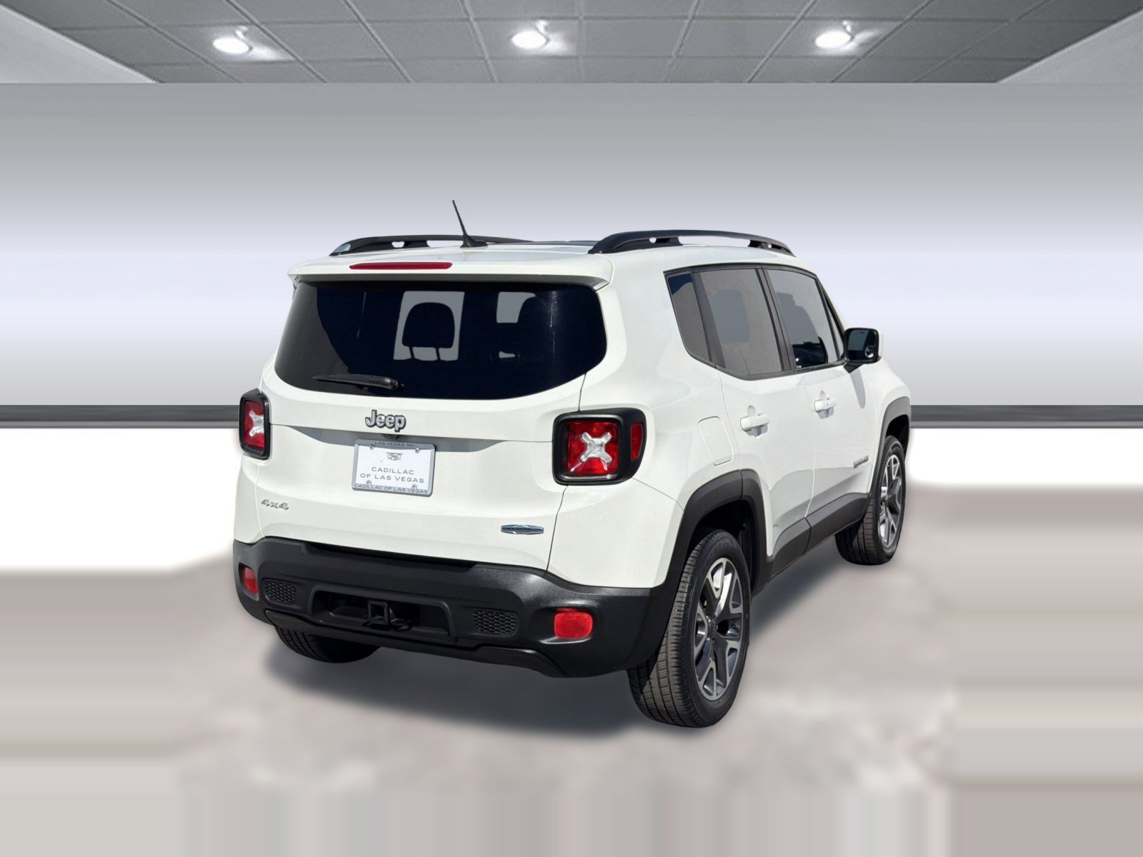 Used 2017 Jeep Renegade Latitude image 7