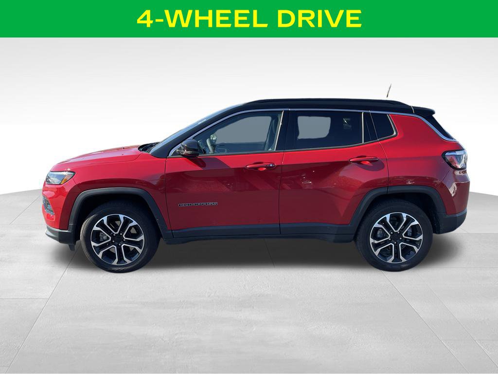 Used 2023 Jeep Compass Limited AWD/4WD image 3