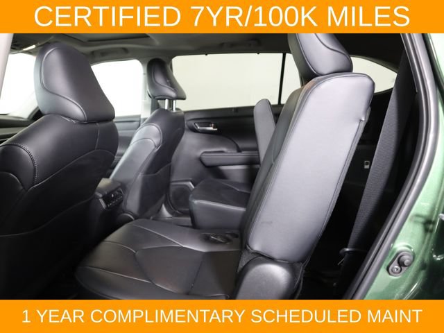 Used 2024 Toyota Highlander XLE FWD image 33
