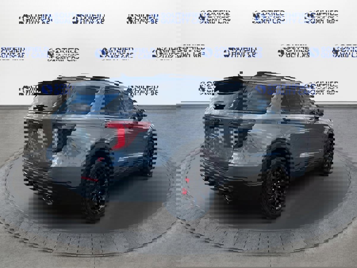 Used 2021 Ford Explorer ST w/ Equipment Group 401A image 7