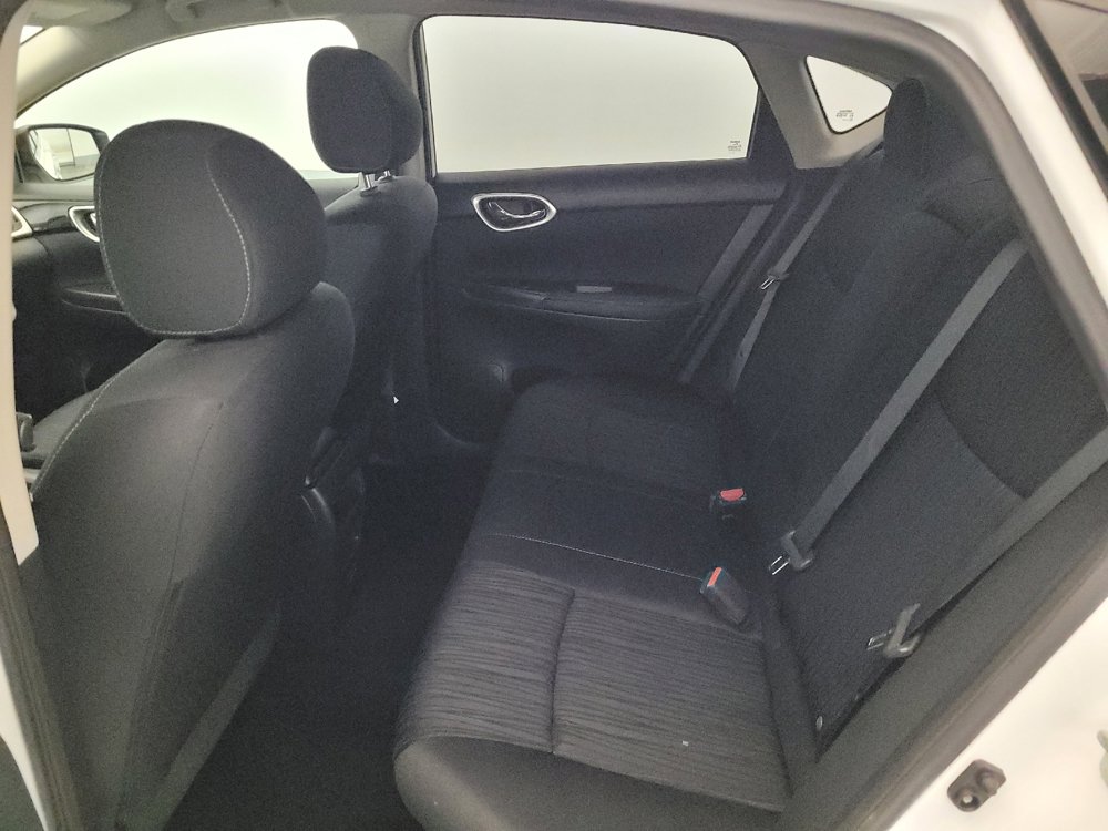 Used 2019 Nissan Sentra SV FWD image 18