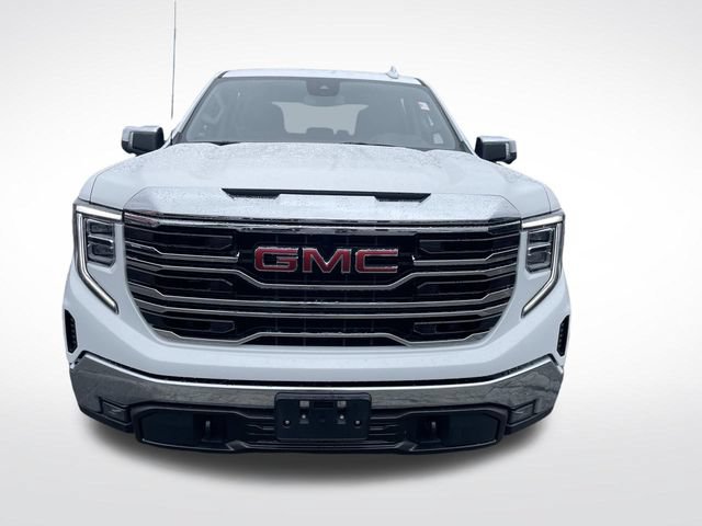 Used 2025 GMC Sierra 1500 SLT AWD/4WD image 9