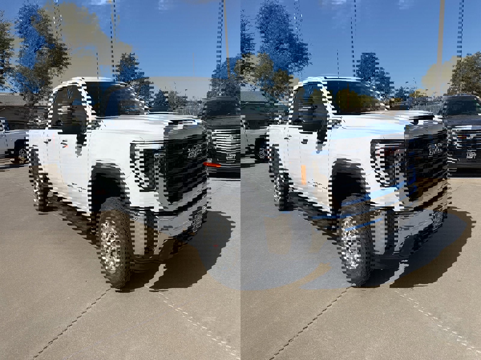 New 2026 GMC Sierra 2500 Pro w/ Convenience Package