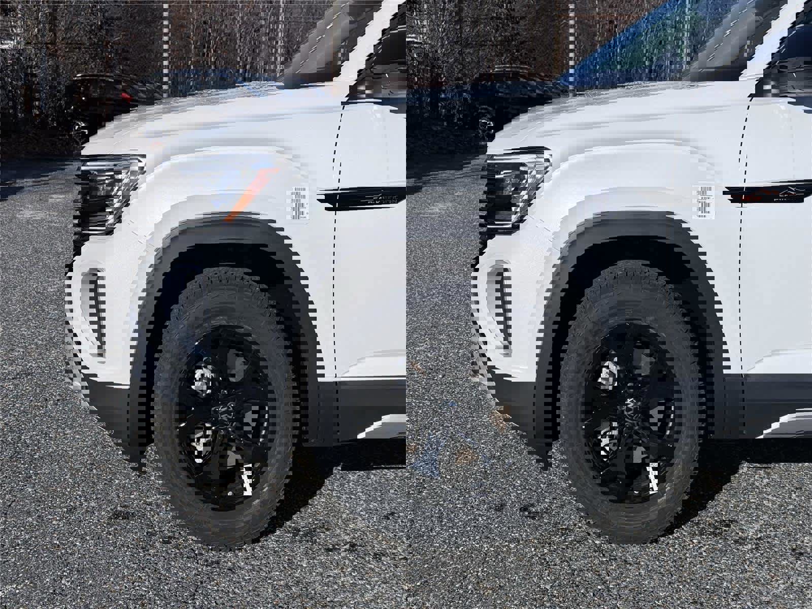 New 2026 Volkswagen Atlas Peak Edition image 9