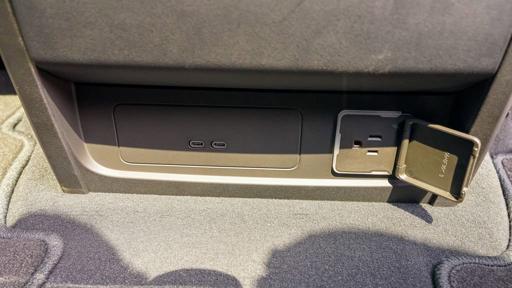 New 2026 Cadillac Escalade IQL Luxury image 20