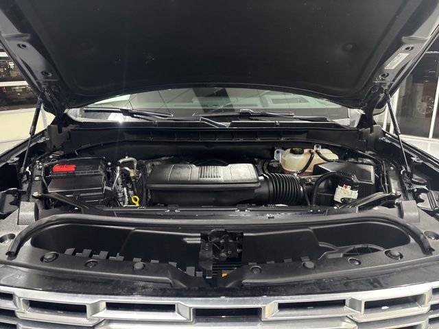 Used 2025 GMC Yukon XL Denali AWD/4WD image 40