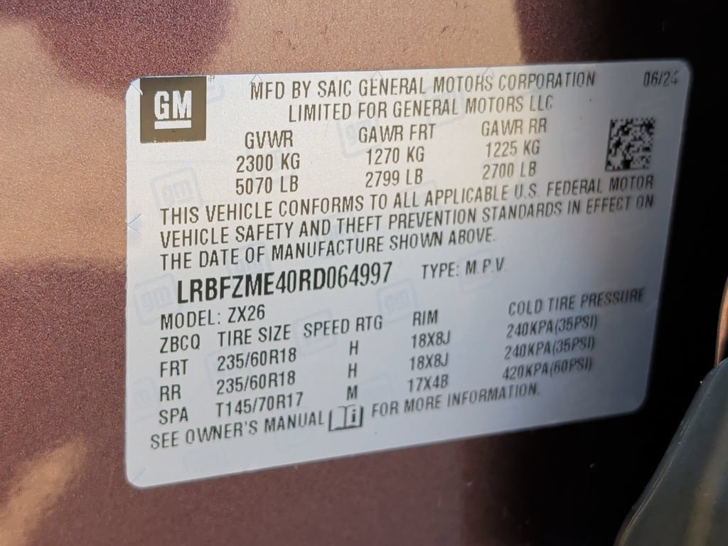 Used 2024 Buick Envision Preferred AWD/4WD image 40
