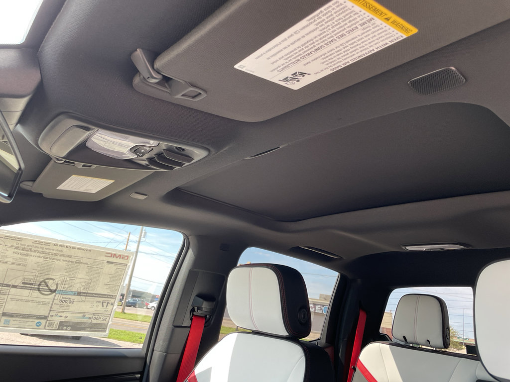 New 2026 GMC Canyon AT4X image 15