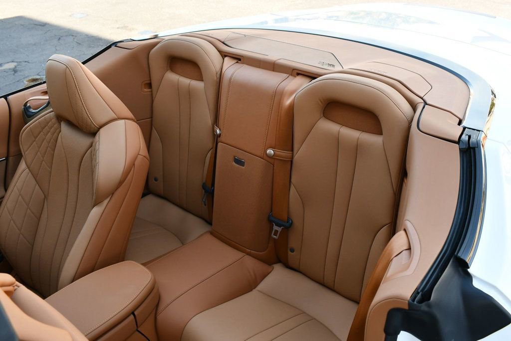 Used 2022 Lexus LC 500 Convertible image 15