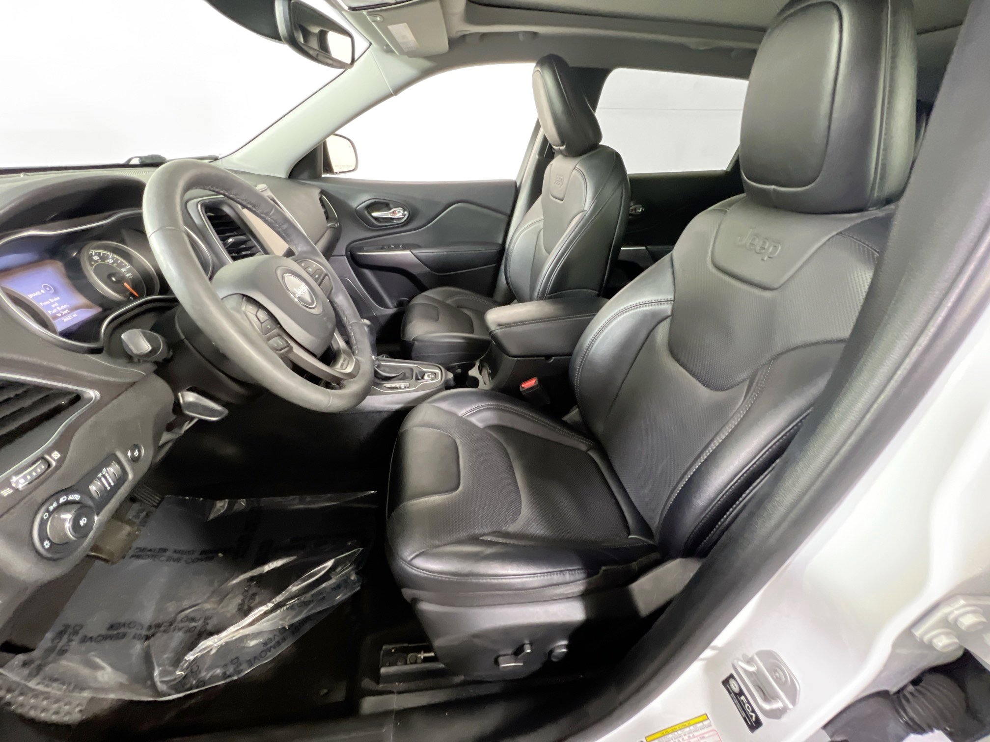 Used 2022 Jeep Cherokee Latitude Lux w/ Sun & Sound Group image 20