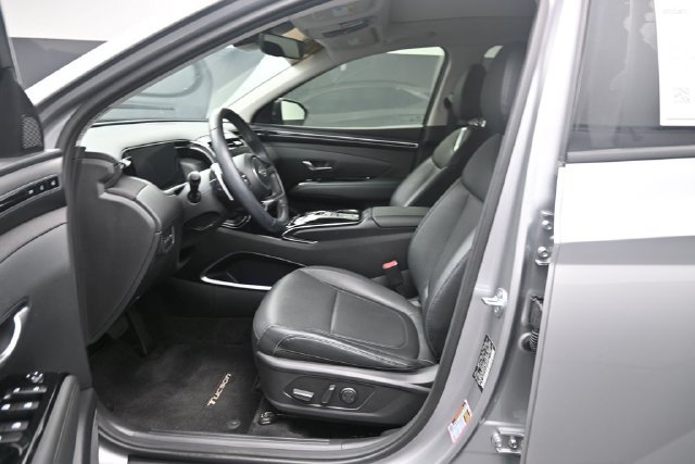 Used 2024 Hyundai Tucson Limited FWD image 18