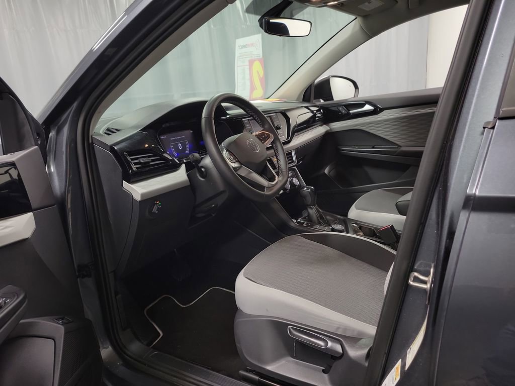 Used 2023 Volkswagen Taos S AWD/4WD image 12