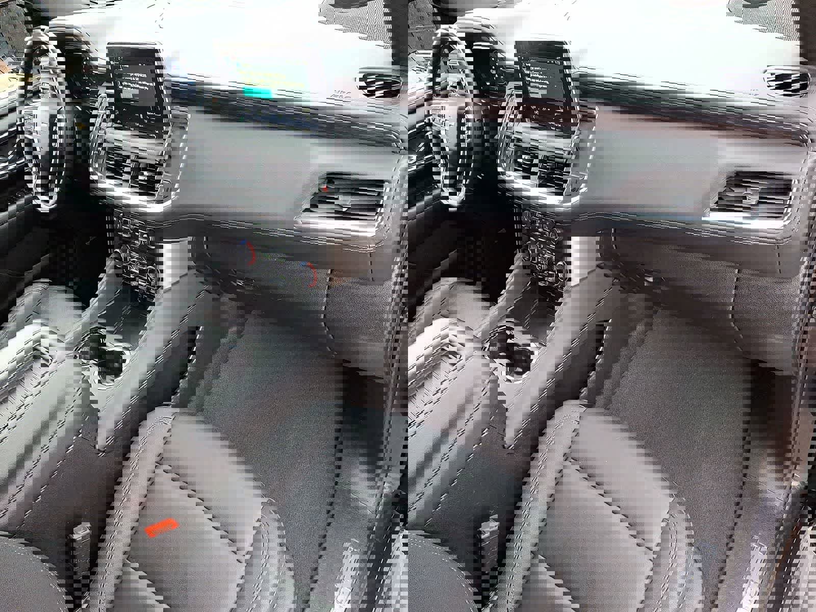 Used 2024 Chevrolet Tahoe LT image 34