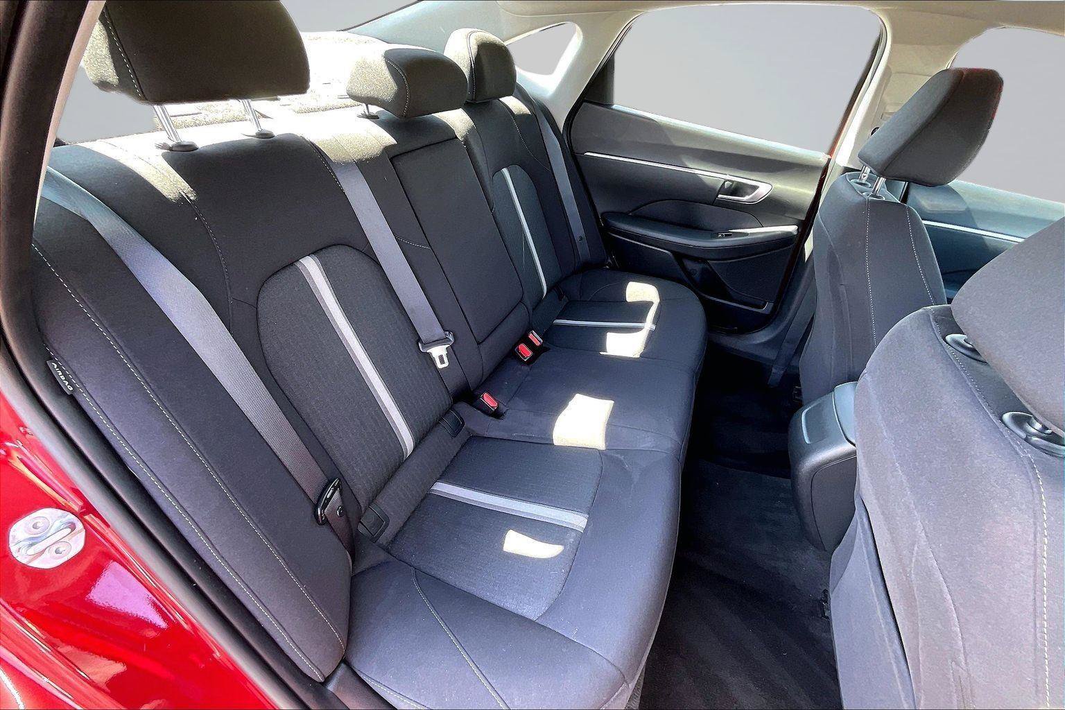 Used 2025 Hyundai Sonata SEL FWD image 25