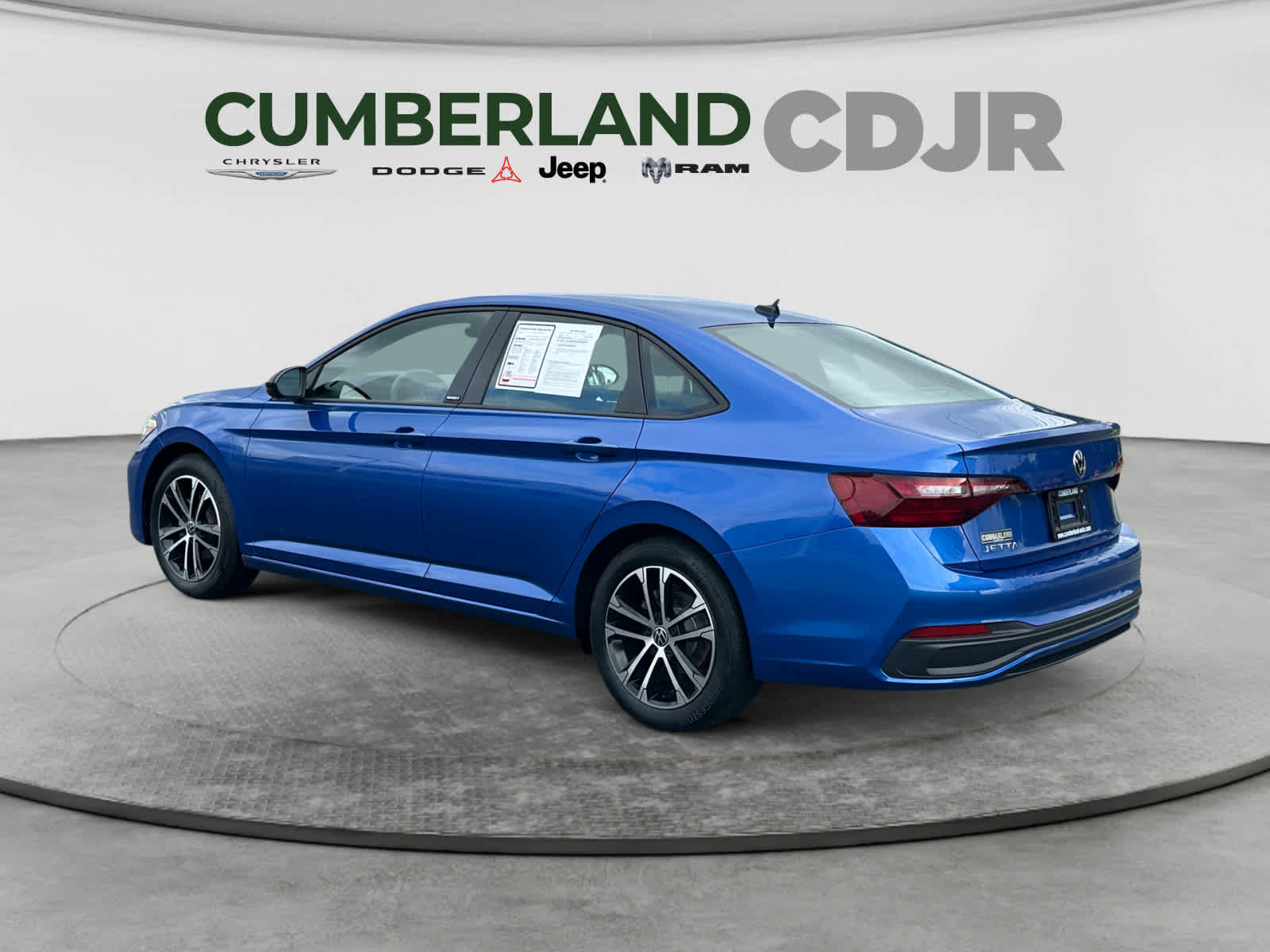 Used 2023 Volkswagen Jetta Sport FWD image 4