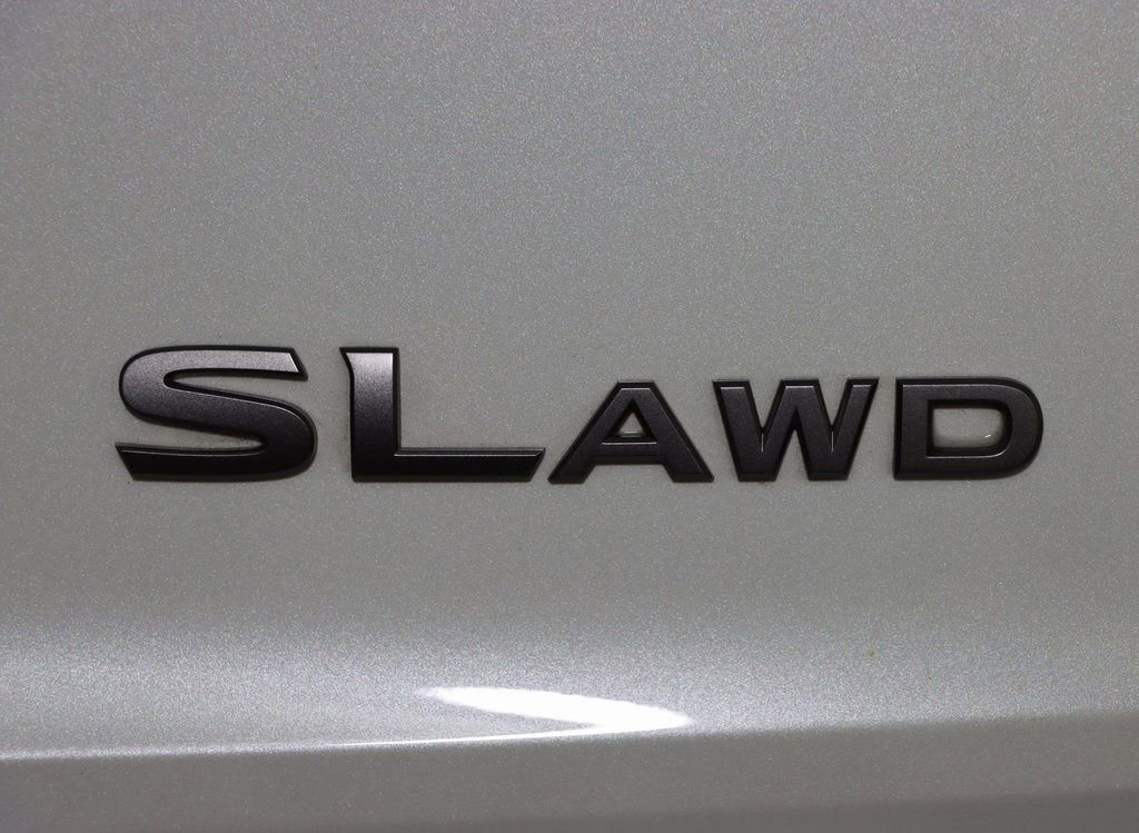 Used 2024 Nissan Rogue SL w/ SL Premium Package image 43