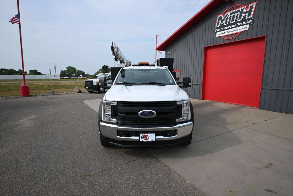 Used 2019 Ford F550 4x4 Regular Cab Super Duty image 3