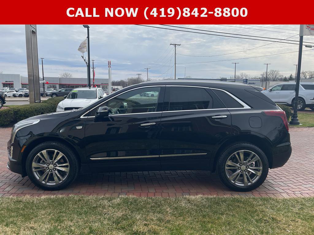Used 2025 Cadillac XT5 Premium Luxury AWD/4WD image 11