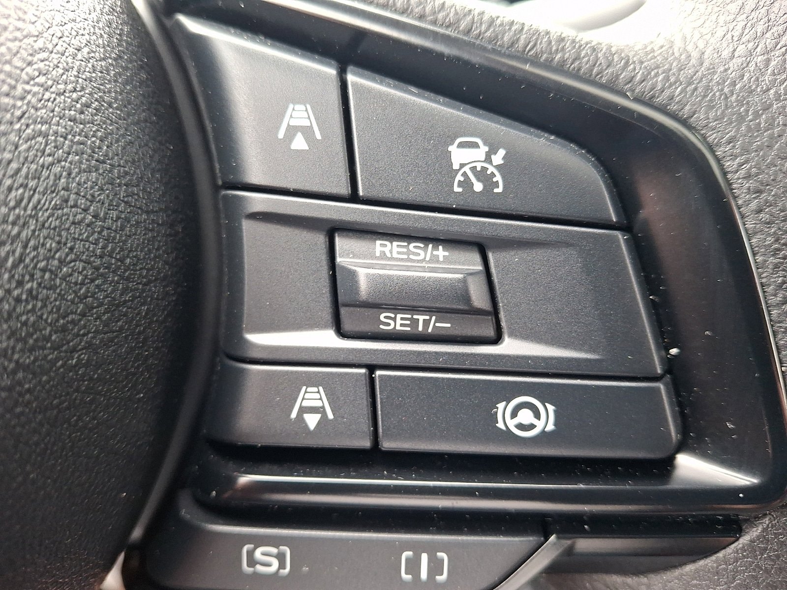 Certified 2026 Subaru Crosstrek 2.0i Premium image 22
