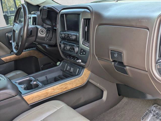 Used 2015 Chevrolet Silverado 2500 LTZ image 20