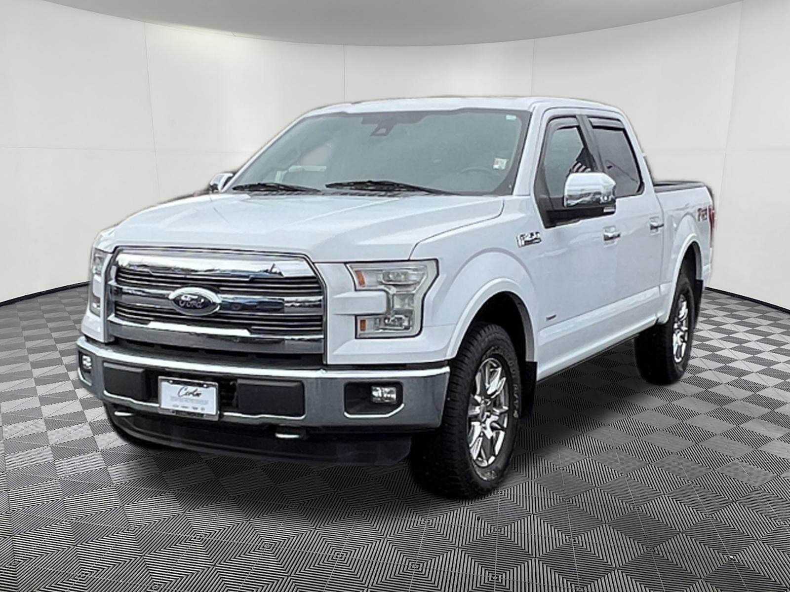 Used 2016 Ford F150 Lariat w/ Equipment Group 502A Luxury image 3