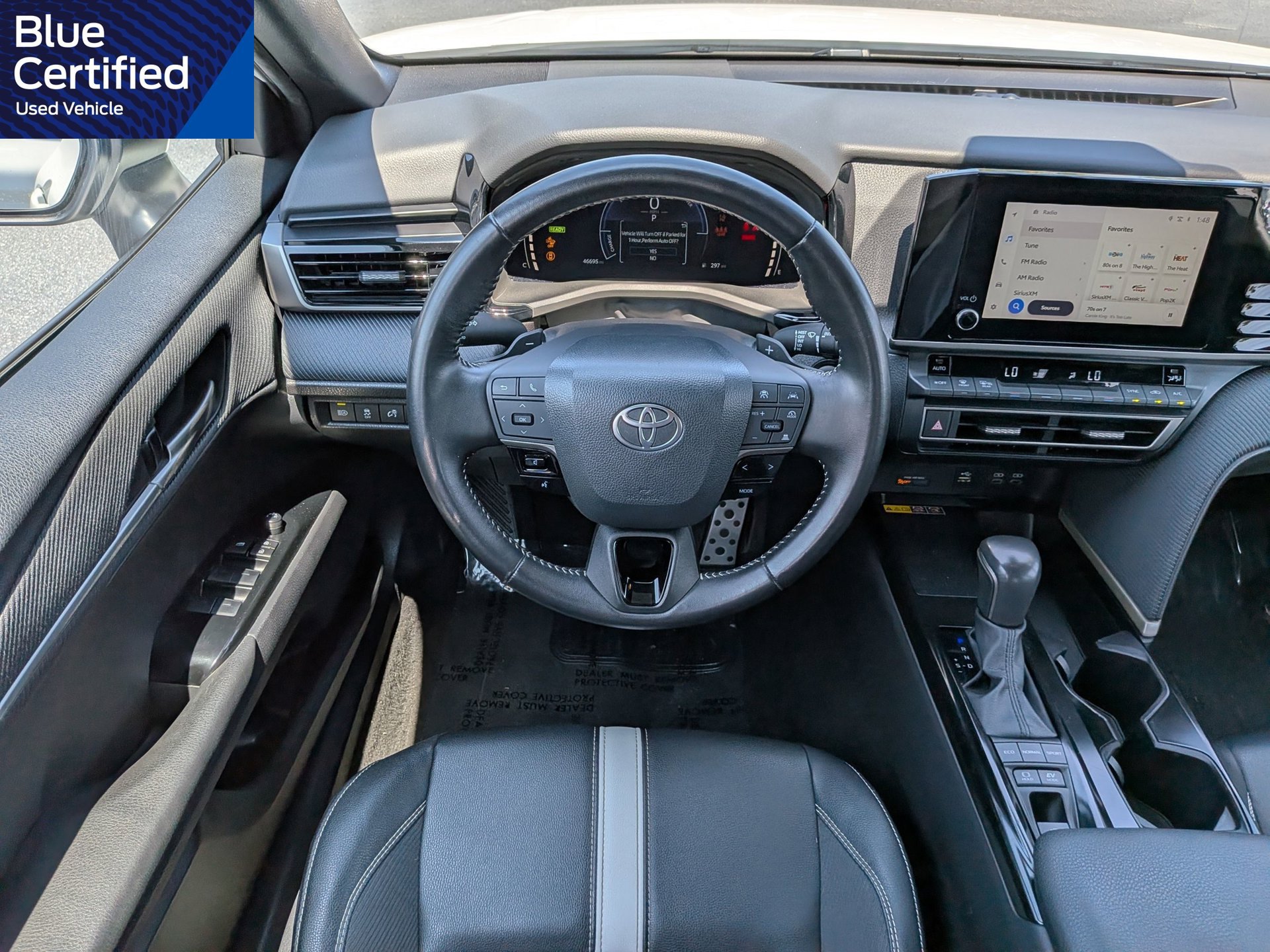 Used 2025 Toyota Camry SE FWD image 17