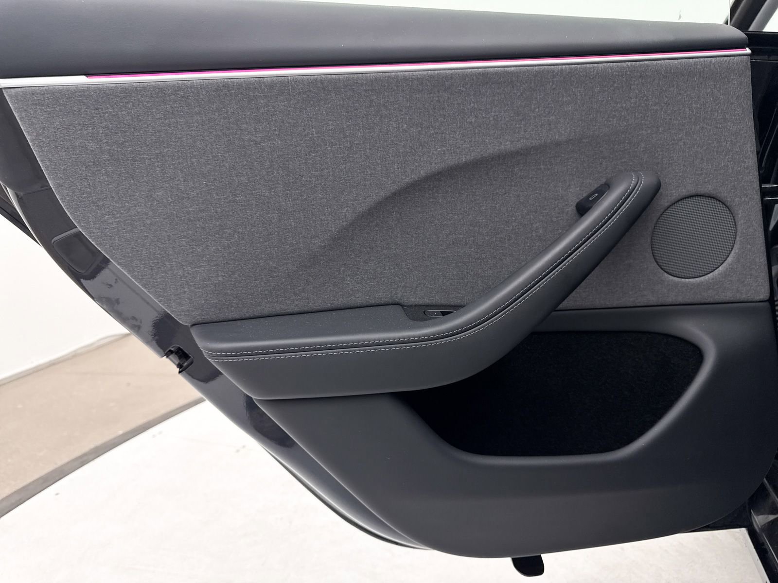 Used 2025 Tesla Model 3 Long Range RWD image 35