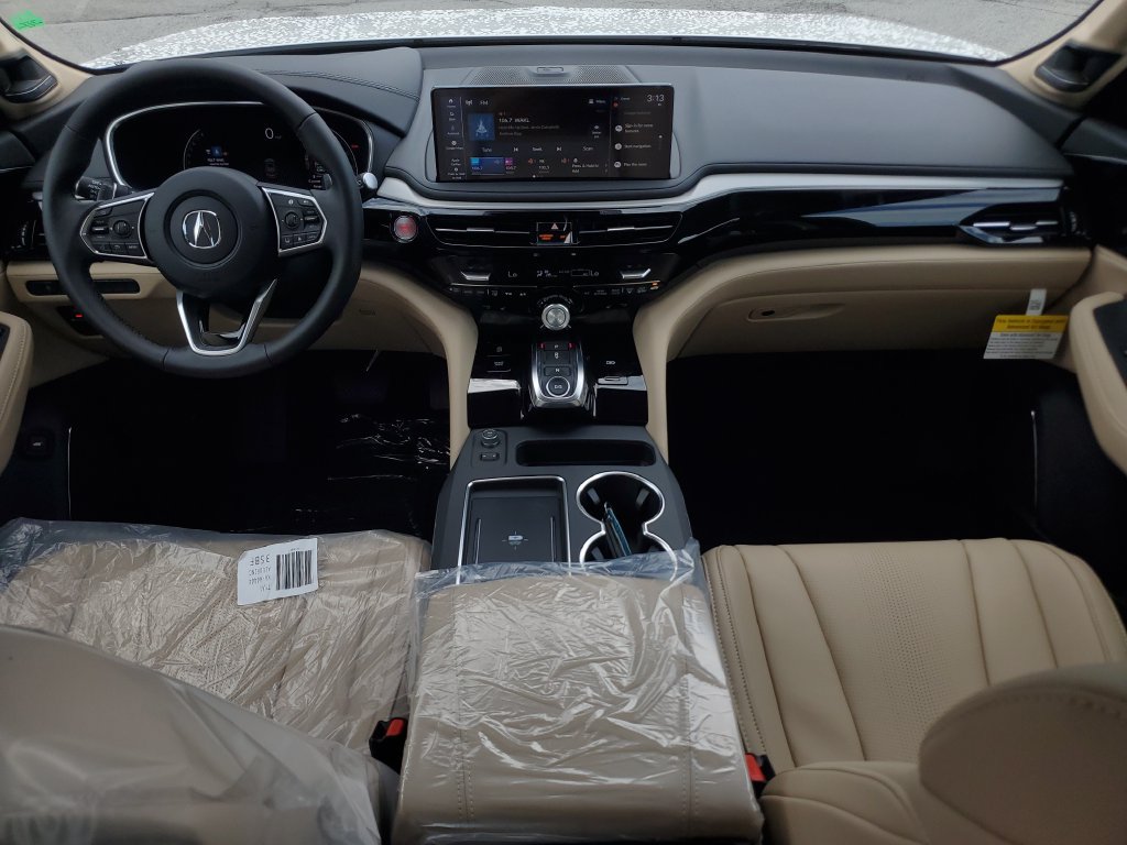 New 2026 Acura MDX w/ Technology Package FWD image 17