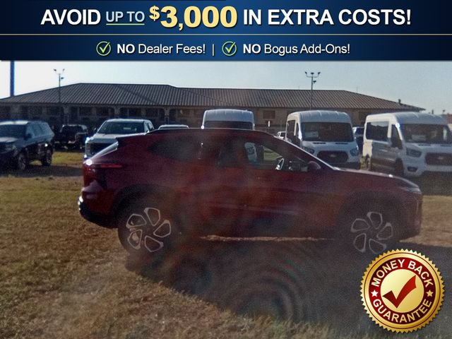 Used 2026 Chevrolet Trax RS w/ Sunroof Package FWD image 8