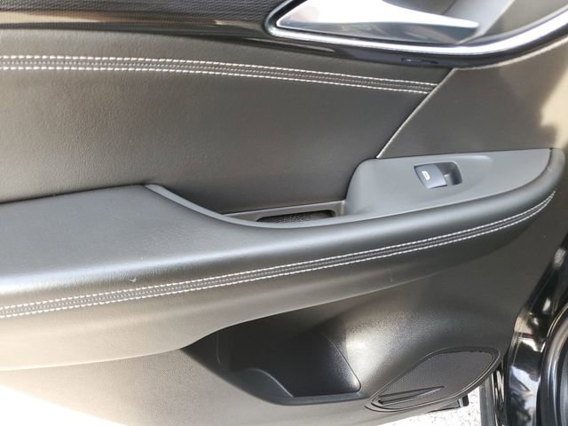 Used 2022 Buick Envision Essence w/ Sport Touring Package image 14