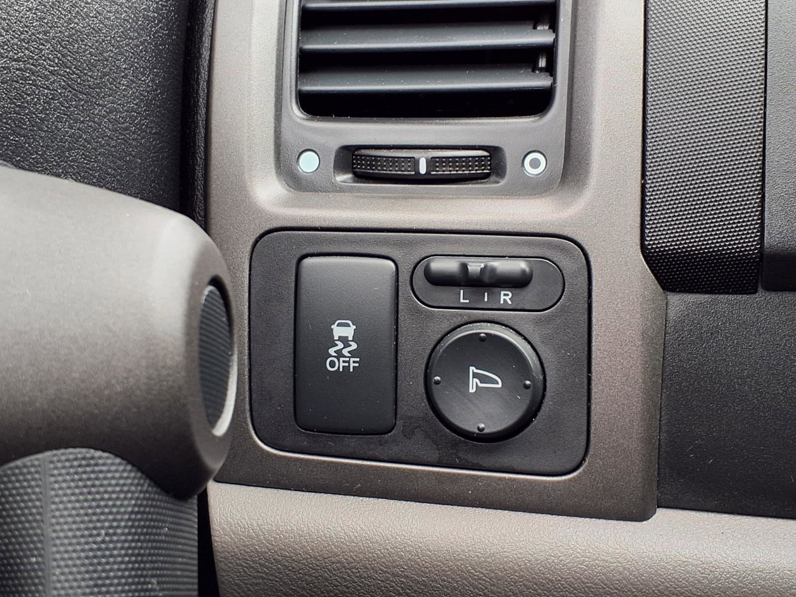 Used 2010 Honda CR-V LX image 7