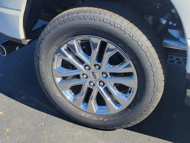 New 2025 Ford F150 Lariat w/ Equipment Group 502A High image 10