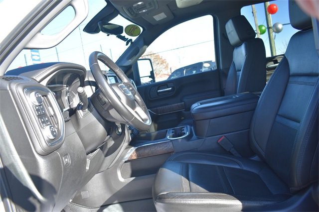Certified 2020 GMC Sierra 3500 Denali w/ Denali Ultimate Package image 31