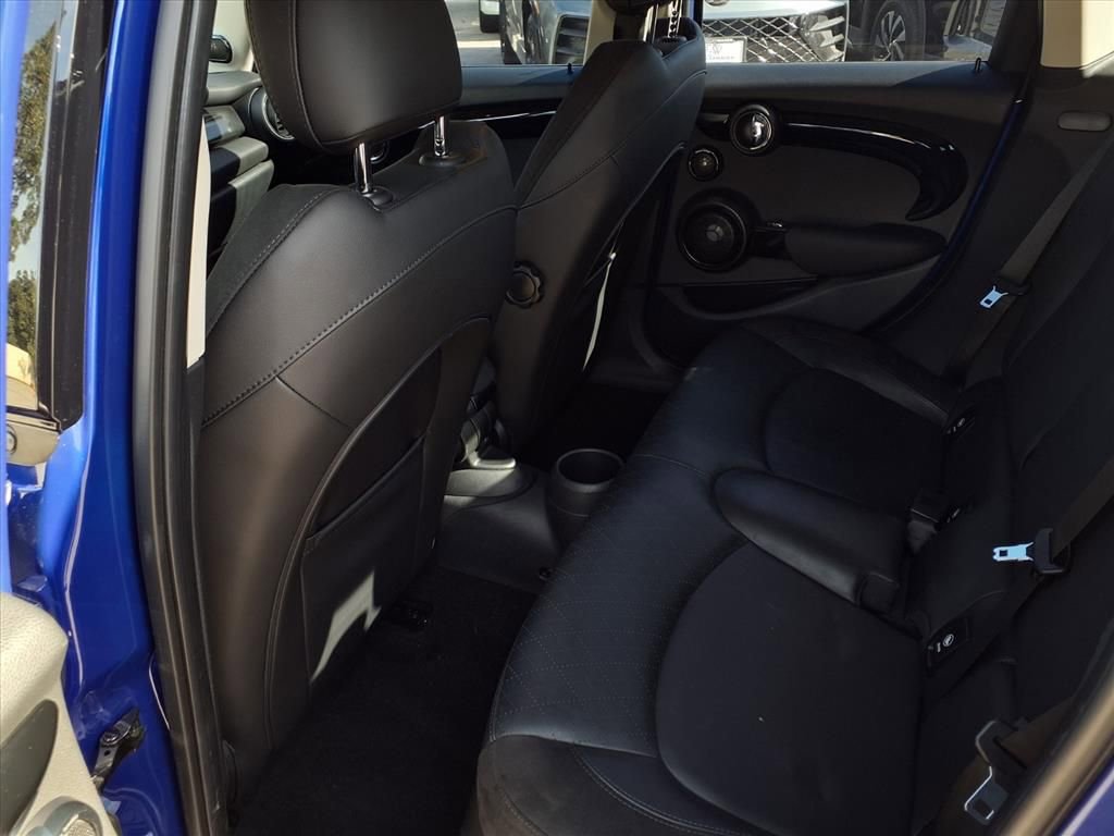 Used 2020 MINI Cooper S image 17