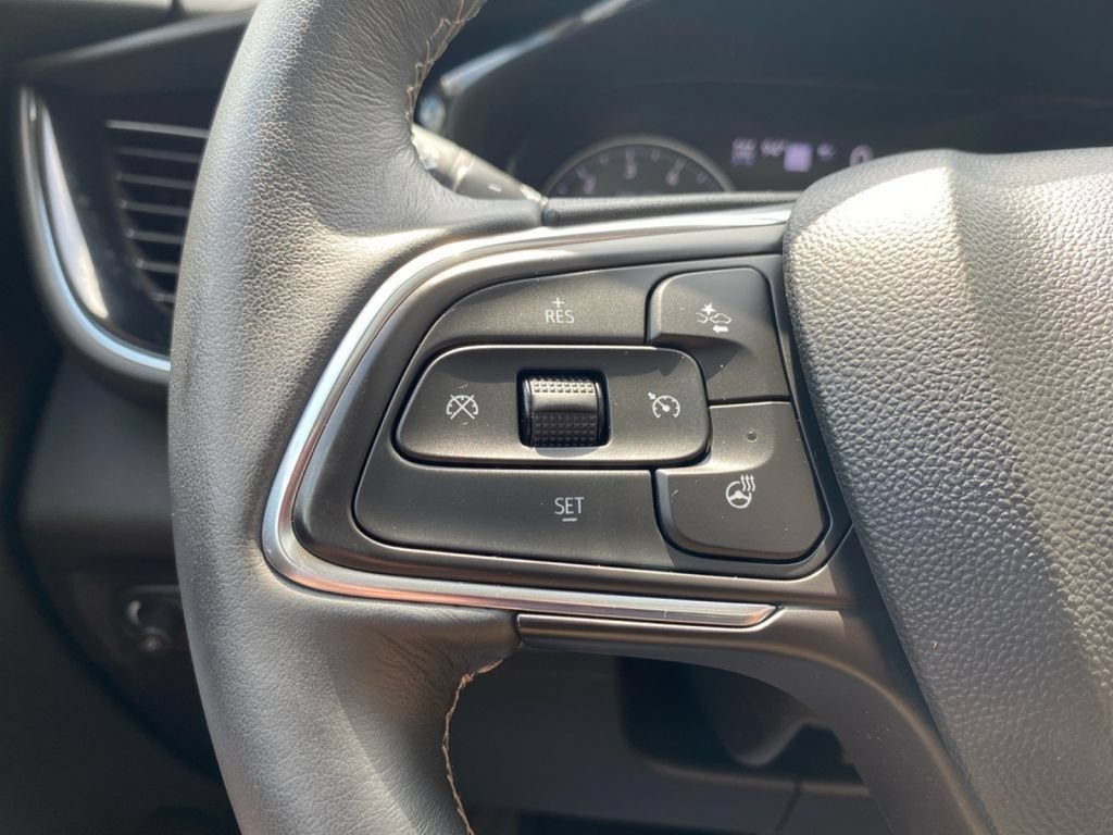 Used 2023 Buick Envision Avenir AWD/4WD image 19