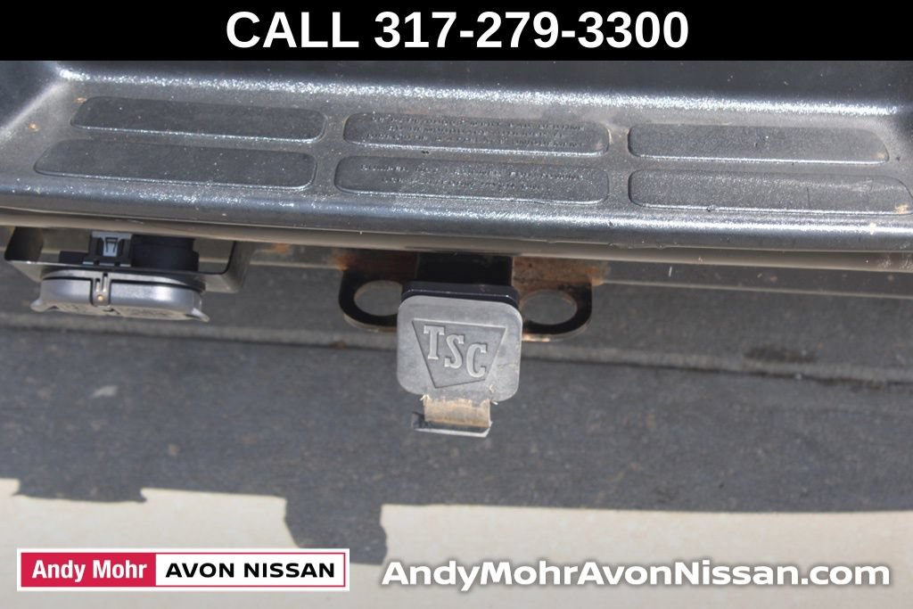 Used 2021 Chevrolet Express 2500 w/ Driver Convenience Package RWD image 9