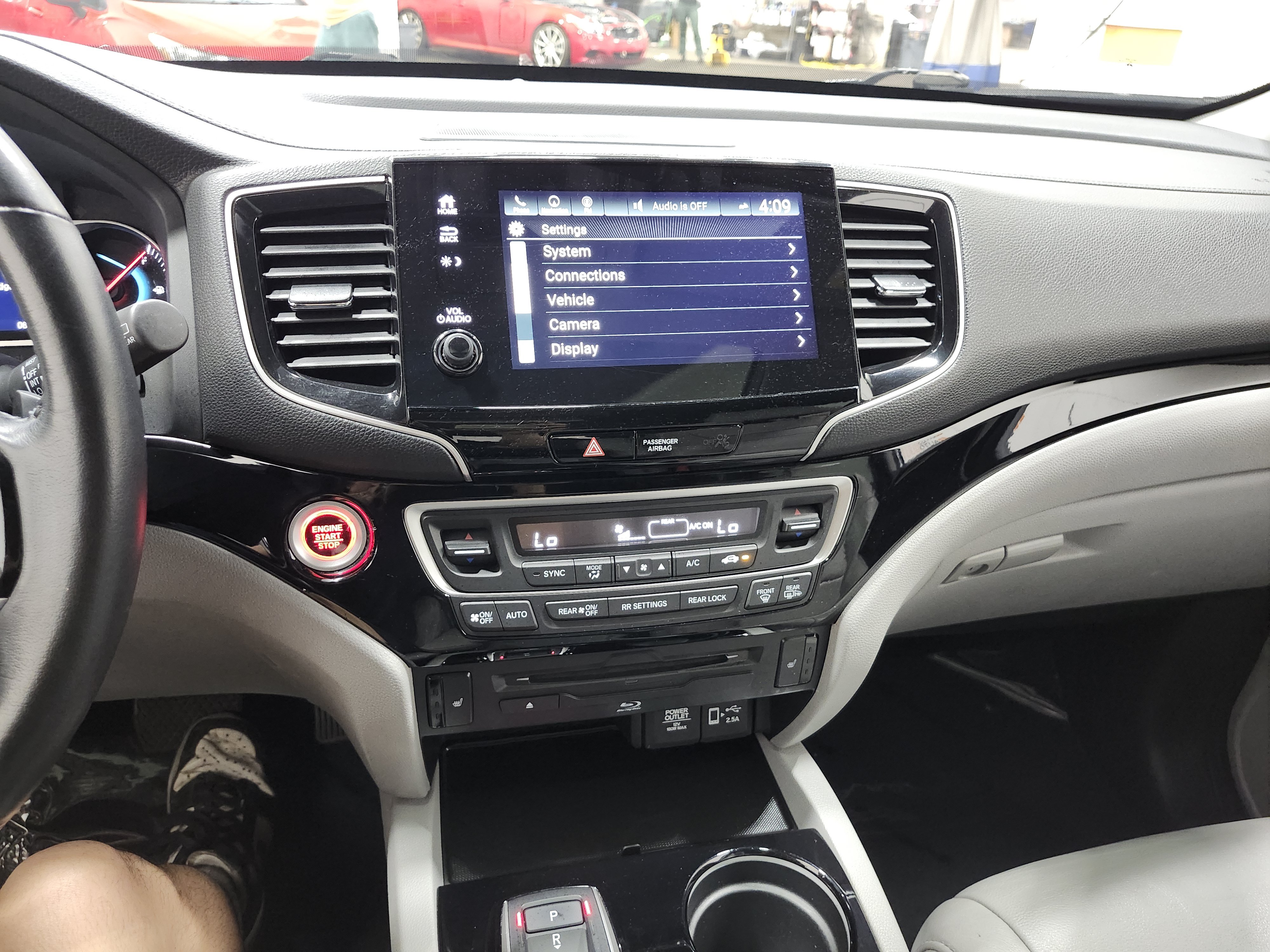 Used 2021 Honda Pilot Touring image 36