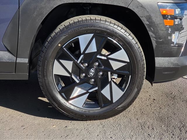 Used 2024 Hyundai Kona SEL AWD/4WD image 8