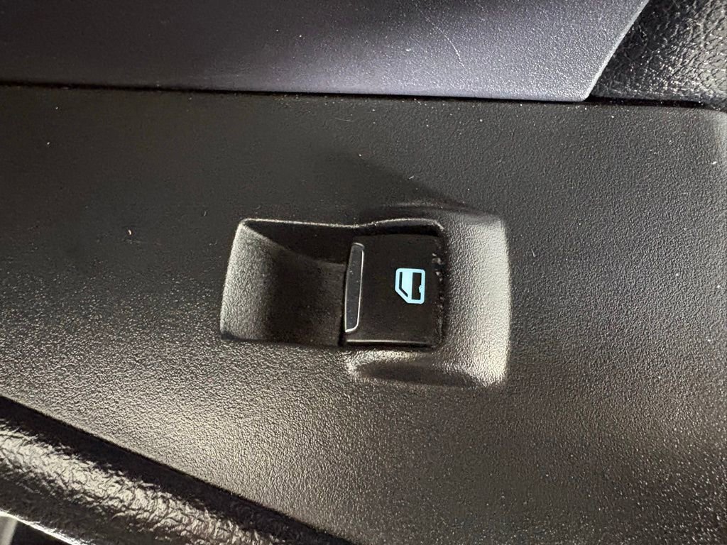 Used 2020 Ford Expedition XLT w/ Equipment Group 202A RWD image 43